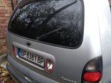 Dezmembrare Renault Espace 2.2 dizel foto 3