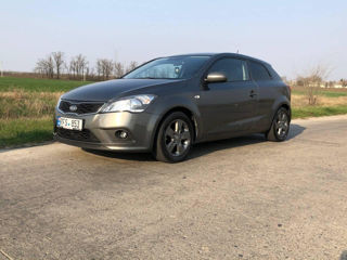 KIA Ceed foto 8