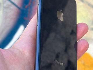 Cumpar telefoan de vinzare Urgenta iPhone 8 foto 2