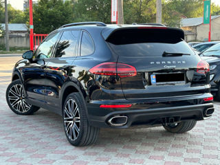 Porsche Cayenne foto 3