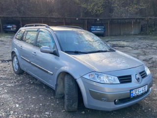 Renault Megane foto 2