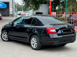 Skoda Octavia foto 5