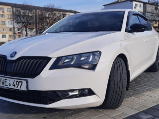 Skoda Superb foto 4