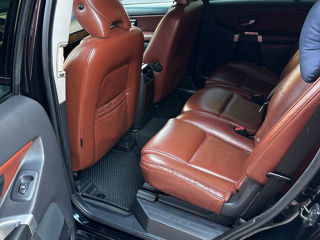 Volvo XC90 foto 9
