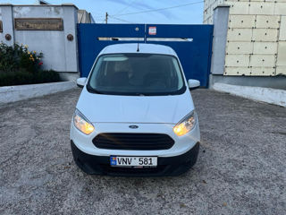 Ford Transit Curier foto 3