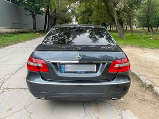 Mercedes E-Class foto 7