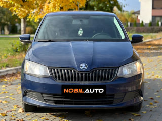 Skoda Fabia foto 2