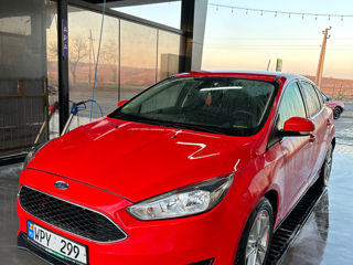 Ford Focus foto 2