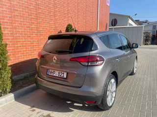 Renault Scenic foto 3