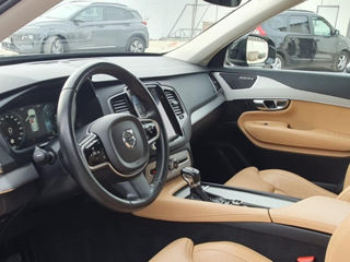 Volvo XC90 foto 3