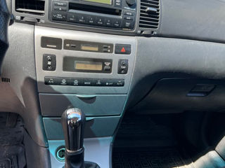 Toyota Corolla foto 1