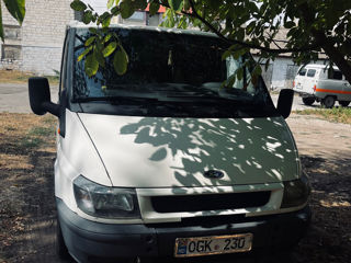 Ford Transit foto 1