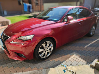 Lexus IS Series