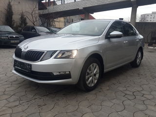 Skoda Octavia foto 1