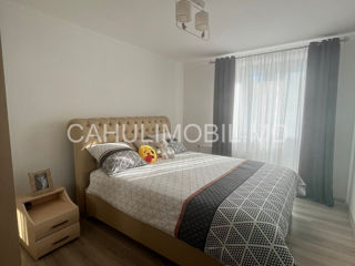 Apartament cu 3 camere, 71 m², Periferie, Cahul foto 3