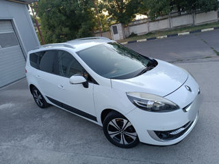 Renault Grand Scenic foto 8