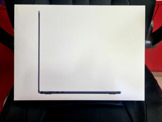 Новые. Запнчатанны. Европейцы. Apple MacBook Pro  512Gb. MacBook Air 512Gb. 256Gb. foto 3