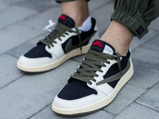 Nike Air Jordan 1 Retro Low OG 'Olive' Travis Scott Unisex foto 9