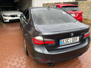 BMW 3 Series foto 3