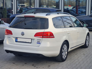 Volkswagen Passat foto 3