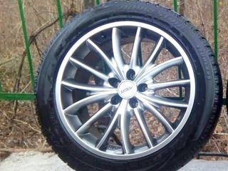 зимние шины Brigestone 255/45 R18 foto 10