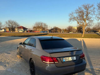 Mercedes E-Class foto 10