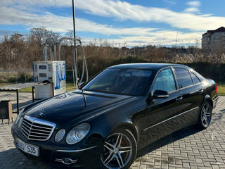 Mercedes E-Class