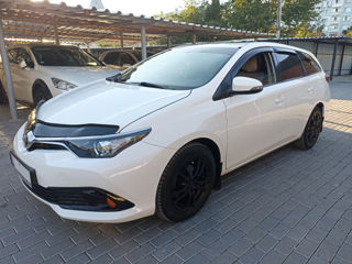 Toyota Auris foto 2