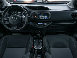 Toyota Yaris foto 7