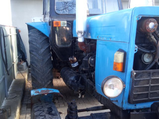 Vînd tractor MTZ-80 foto 5