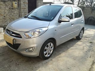 Hyundai i10 foto 1