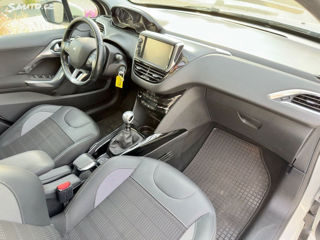 Peugeot 2008 foto 5