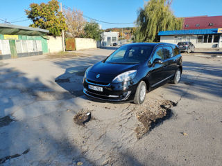 Renault Grand Scenic foto 6