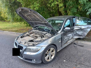 BMW 3 Series foto 1