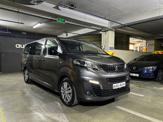 Peugeot Traveller foto 1