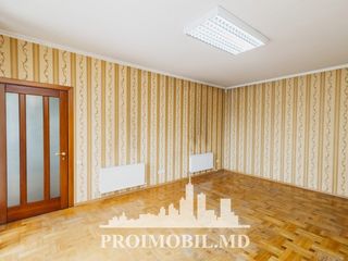 Clădire p/u oficiu! str.Șciusev, 312mp, 10 birouri! 1850 €/lună foto 9