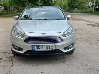 Ford Focus foto 1