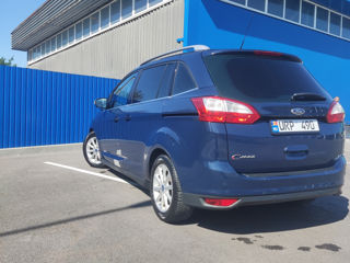 Ford Grand C-MAX foto 4