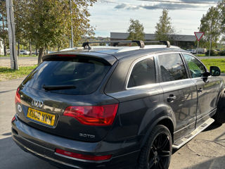 Audi Q7 foto 2