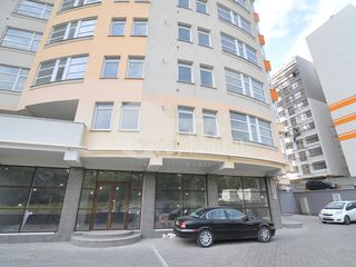 Chirie sp. comercial, 320 mp, versiune albă, Centru, 2240 € ! foto 2