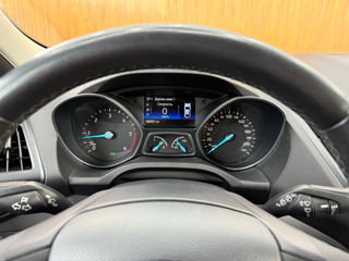 Ford Kuga фото 8