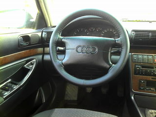 Audi A4 foto 2