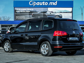 Volkswagen Sharan foto 2