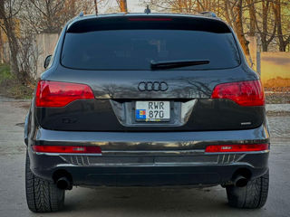 Audi Q7 foto 6