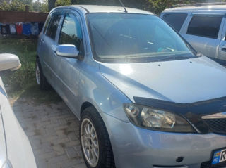 Mazda 2 foto 3