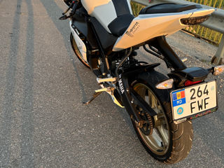 Yamaha YZF R125 foto 4