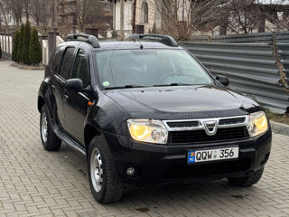 Dacia Duster foto 2