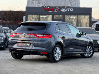 Renault Megane foto 3