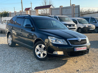 Skoda Octavia foto 3