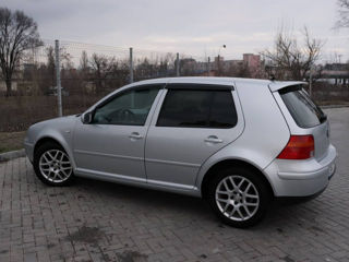 Volkswagen Golf foto 4